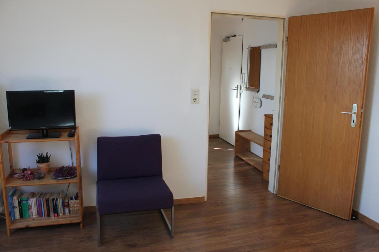 Ruhige Dachgeschosswohnung Seelze Eksteriør billede